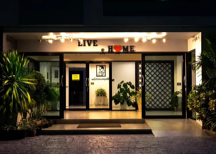 Live At Sukhumvit 105 2* Bangkok